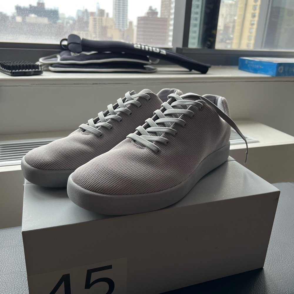 Men’s Atoms Sneakers
